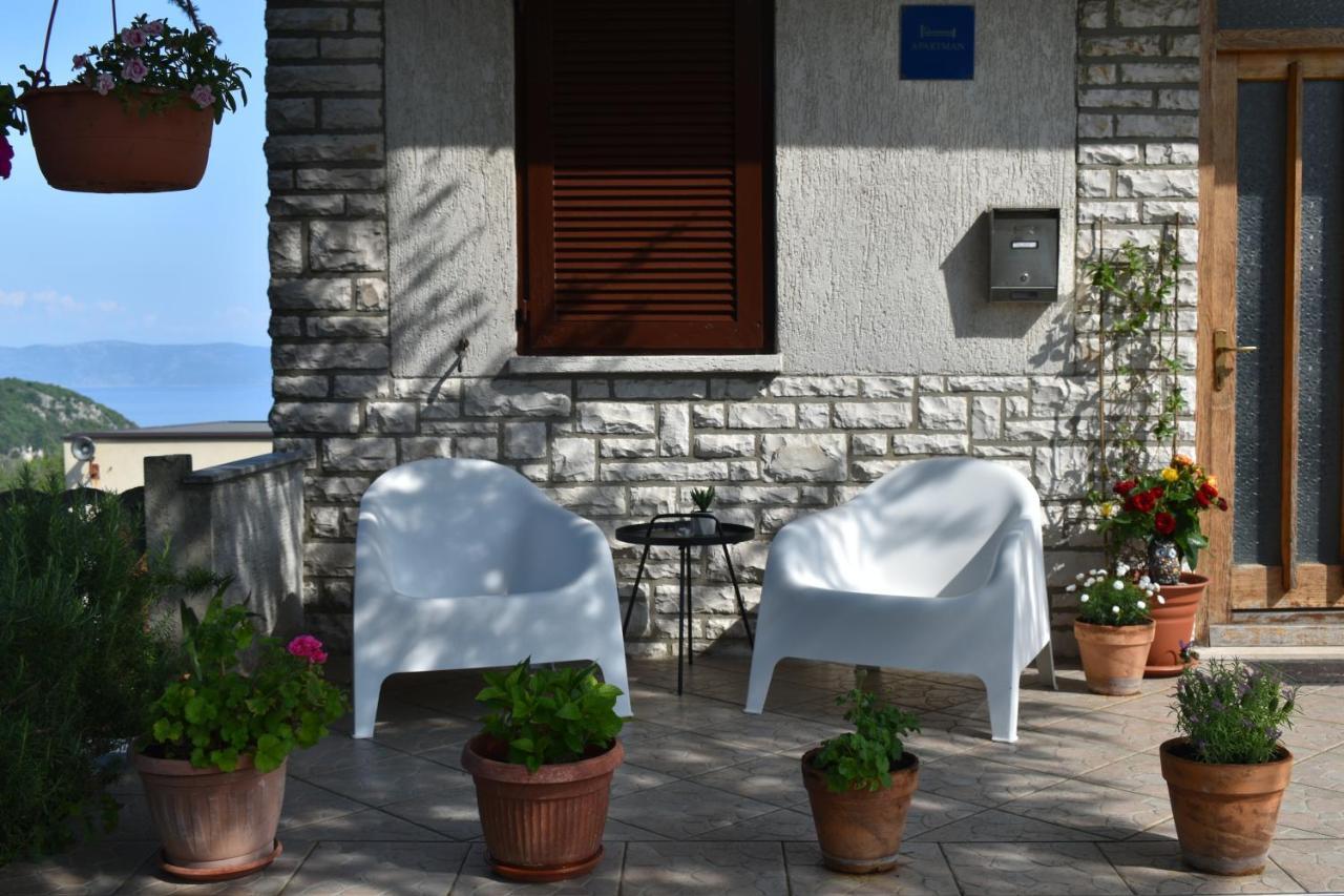 Apartmani Grejs Labin  Buitenkant foto