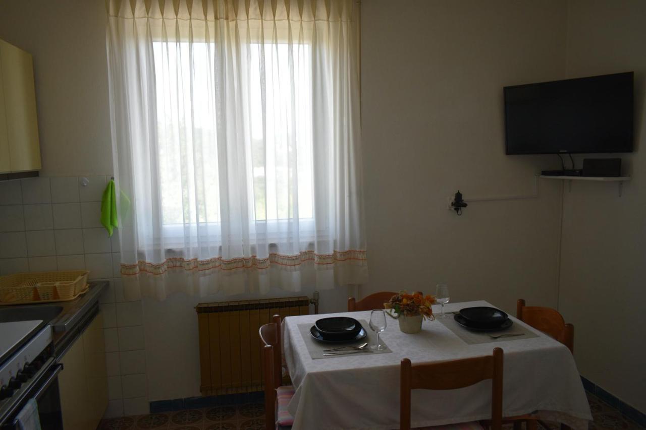 Apartmani Grejs Labin  Buitenkant foto